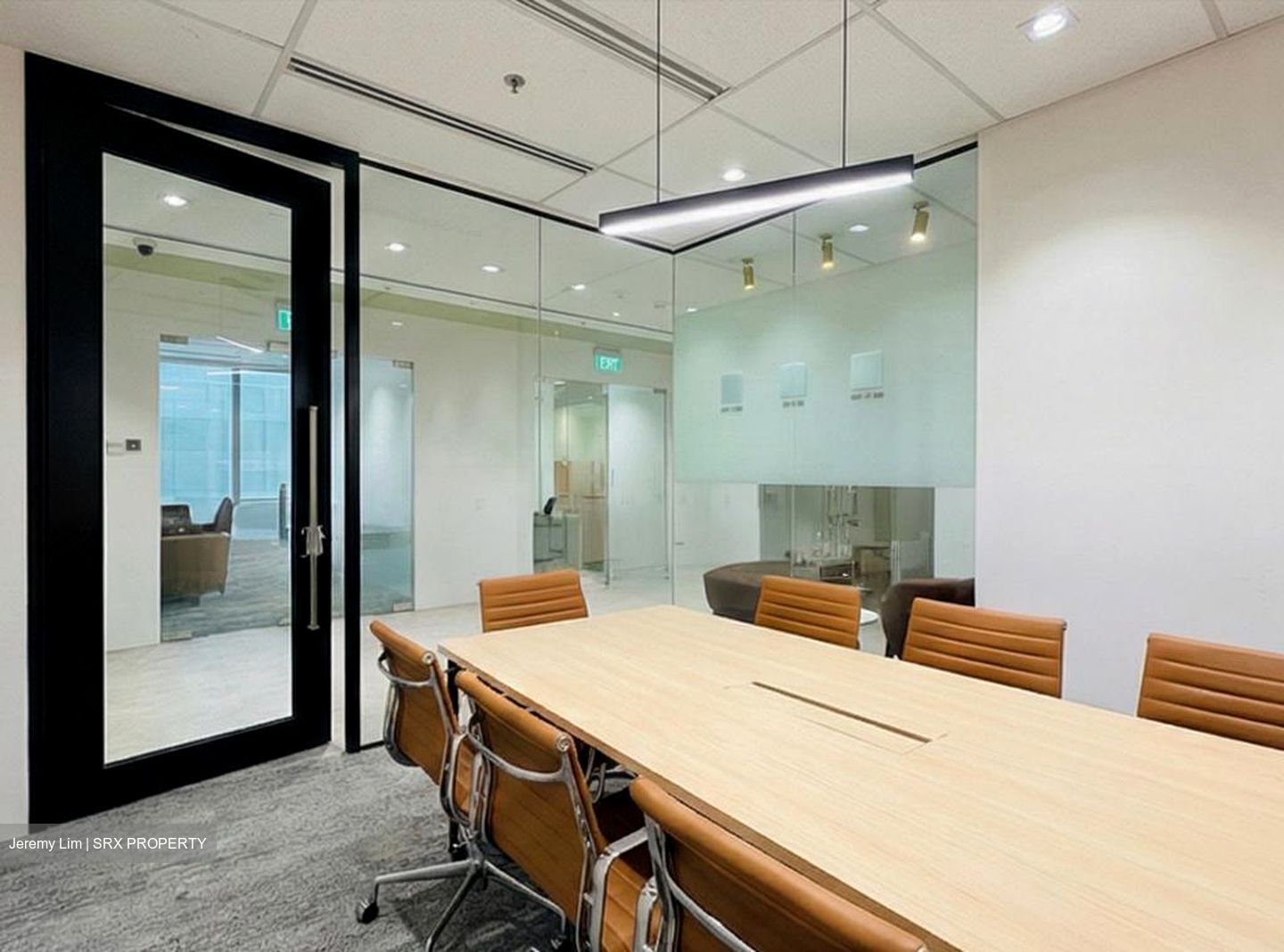 Robinson 112 (D1), Office #522793311